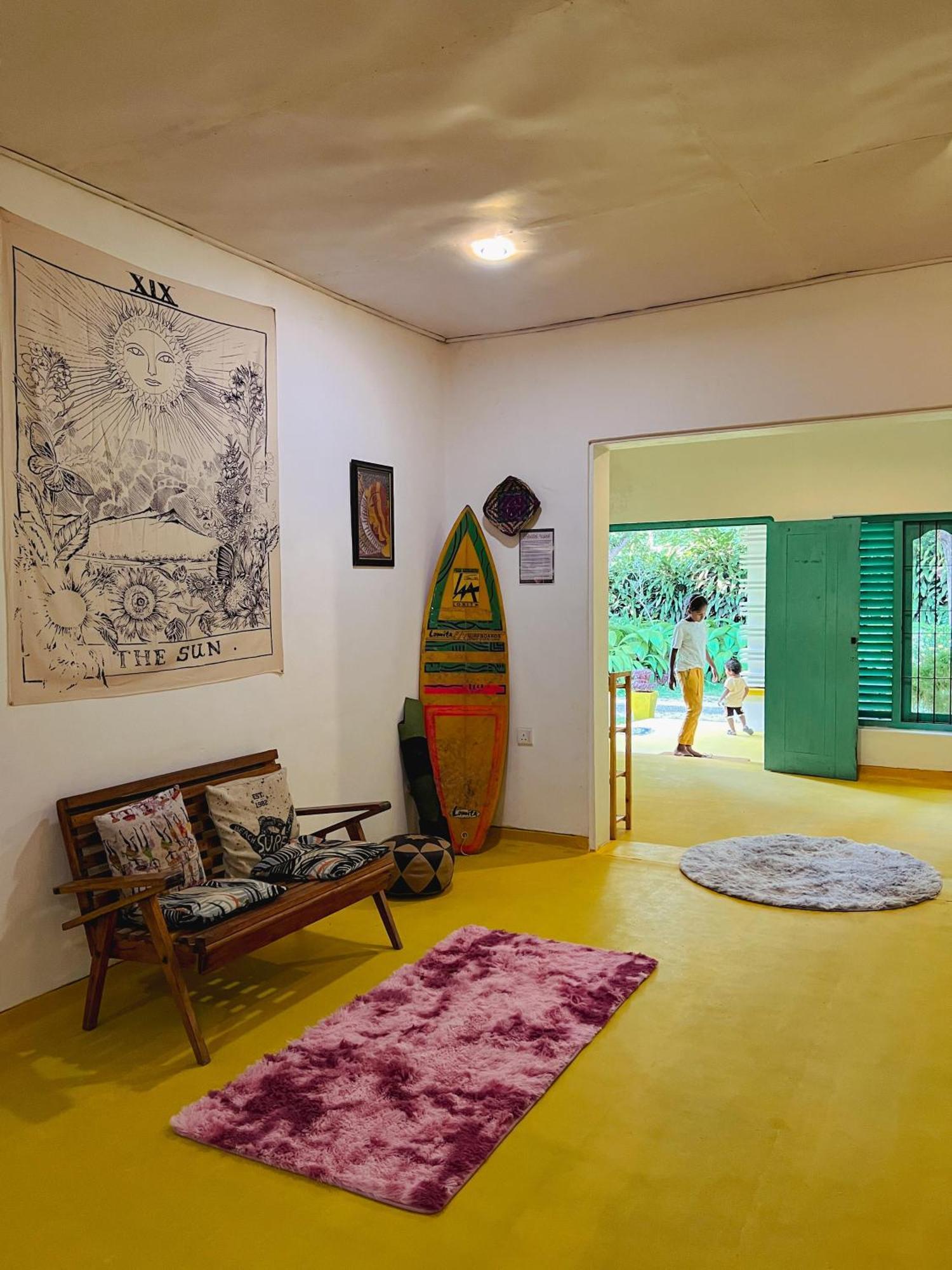 Lazy Monkey Surfhostel - Sri Lanka Dickwella Exterior photo